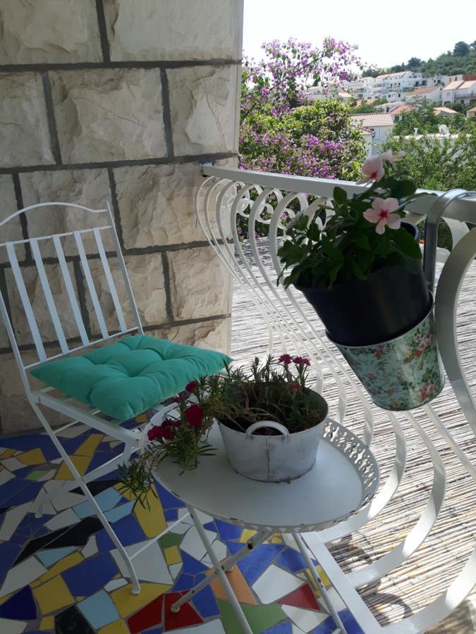 Noor Apartment And Room Хвар Екстер'єр фото